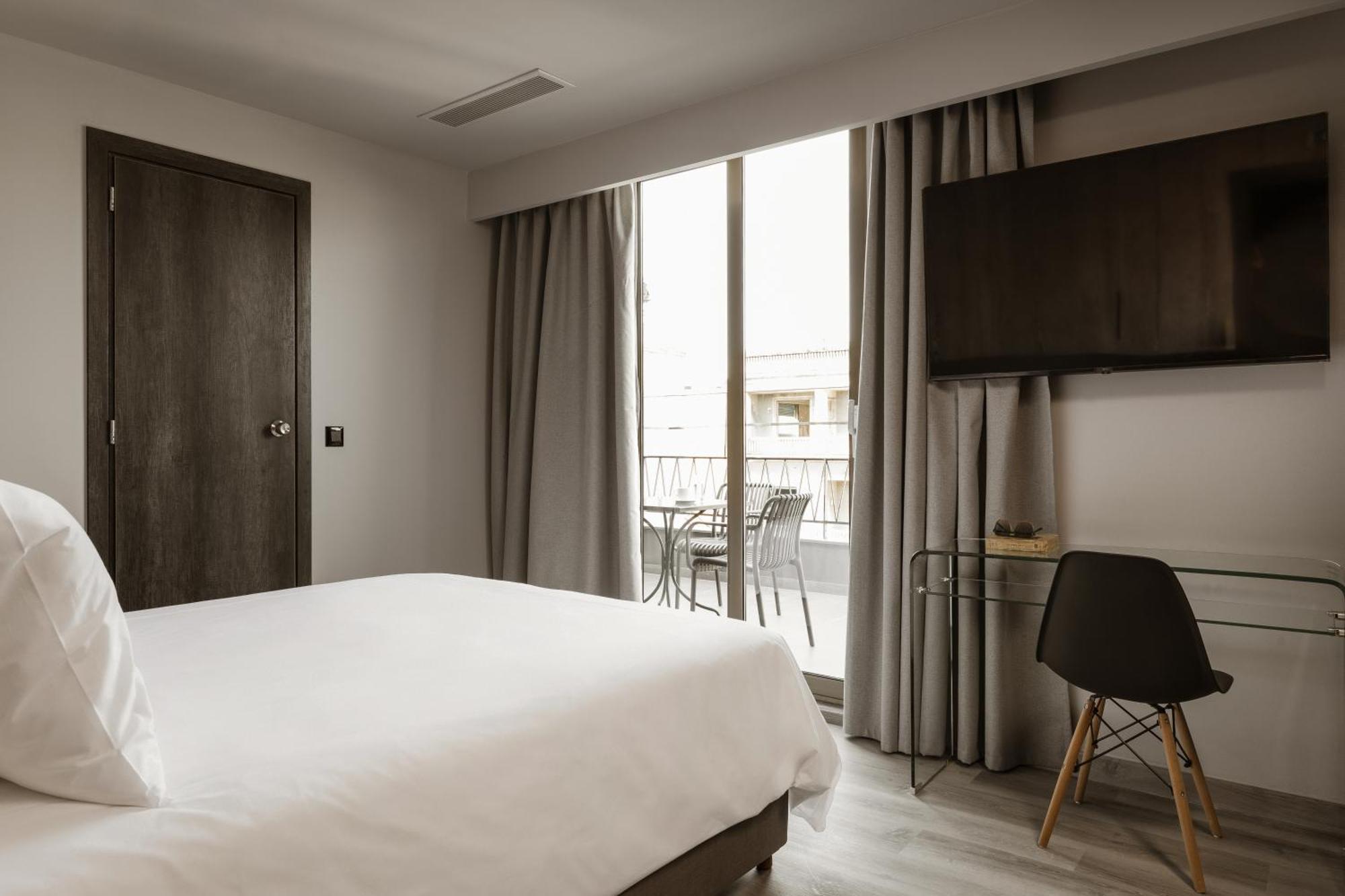 Alassia Hotel Athén Kültér fotó